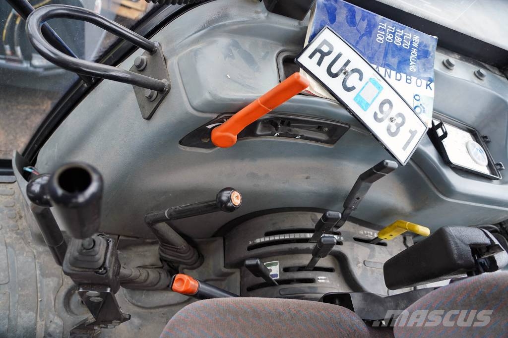 NEW HOLLAND TL70 / RUC931 Τρακτέρ