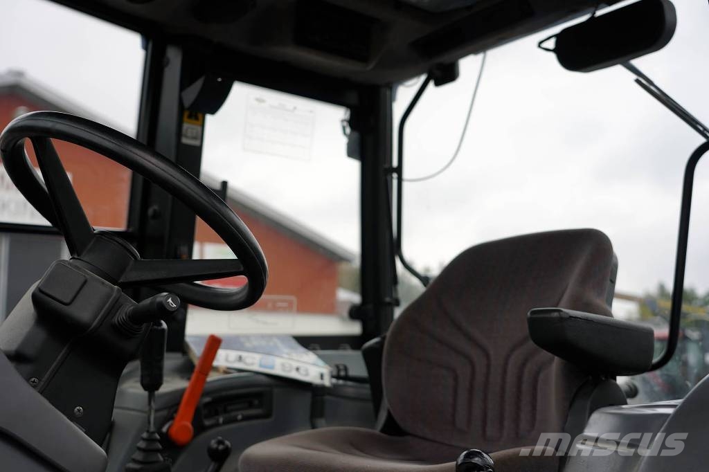 NEW HOLLAND TL70 / RUC931 Τρακτέρ