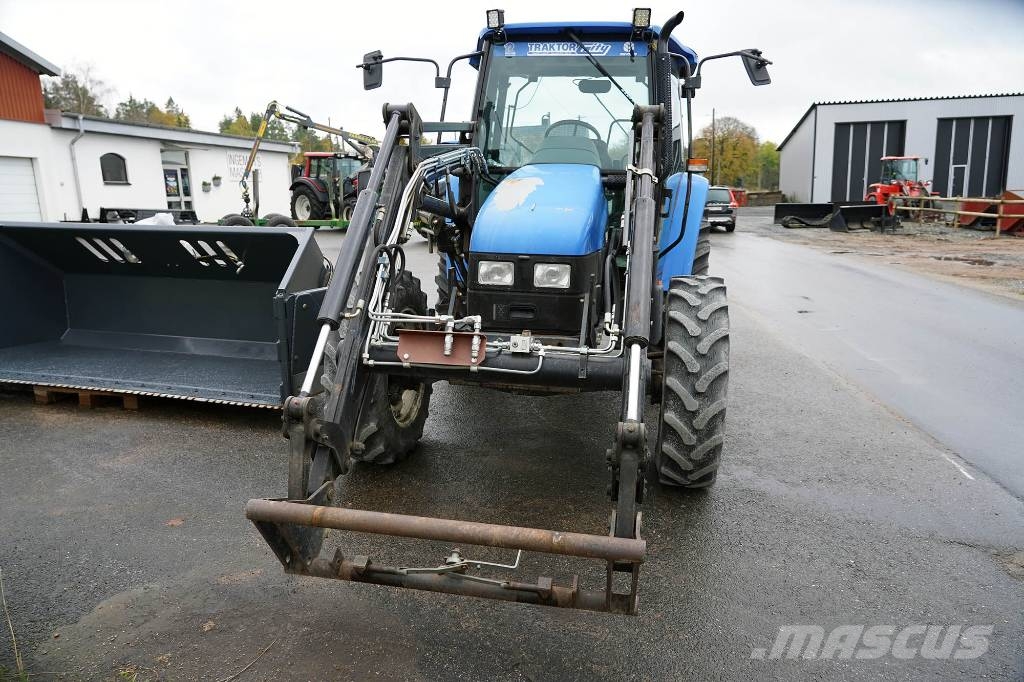 NEW HOLLAND TL70 / RUC931 Τρακτέρ