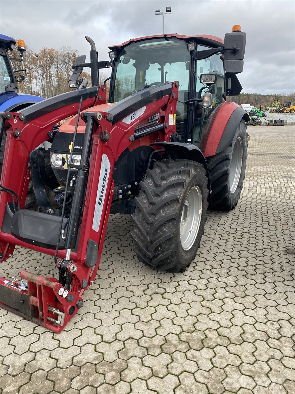Case IH Farmall 85 C Traktorid