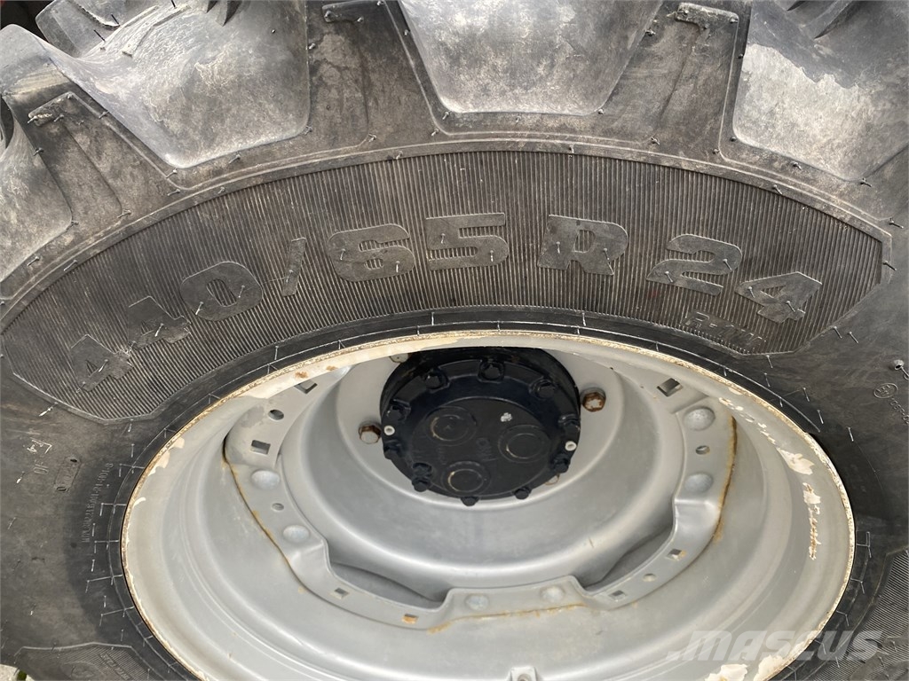 Case IH Farmall 85 C Traktorid