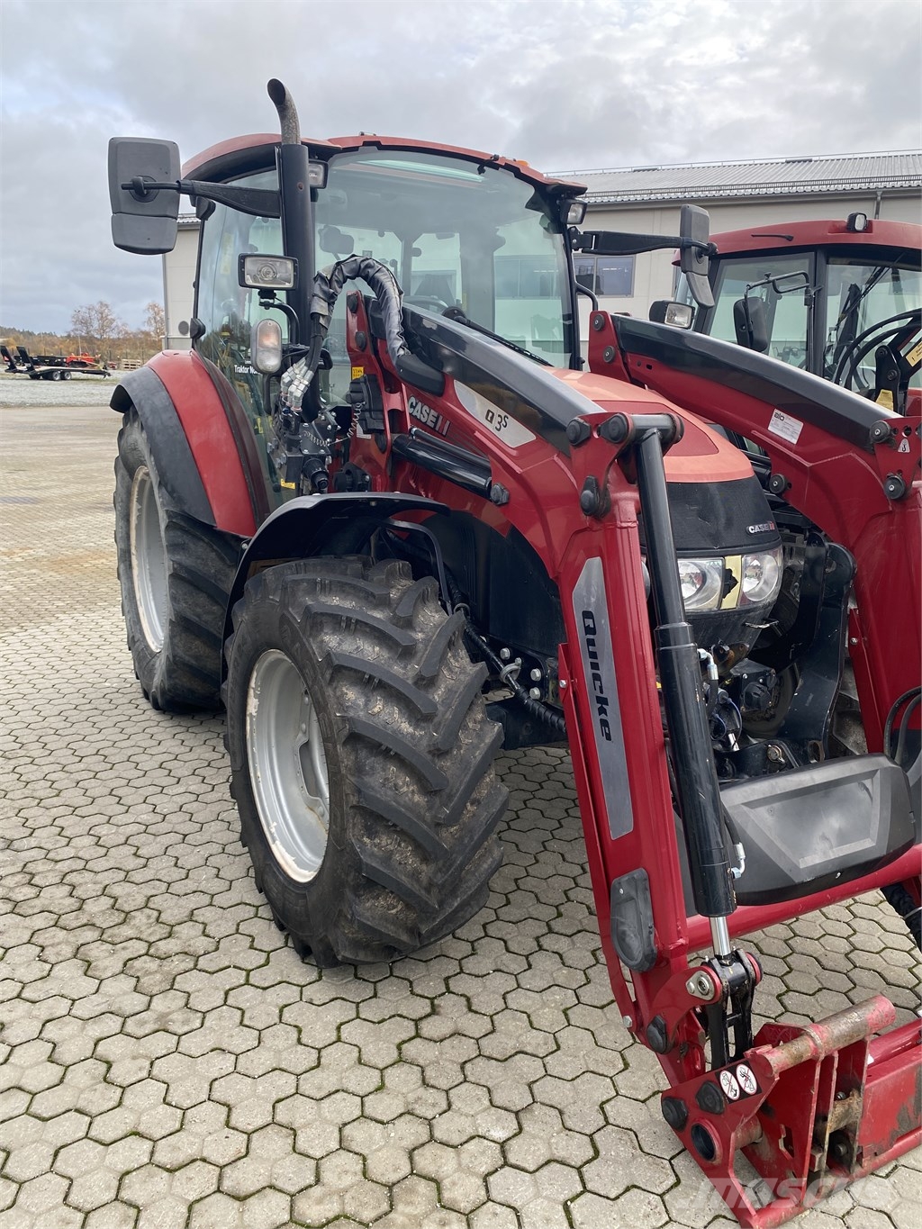 Case IH Farmall 85 C Traktorid