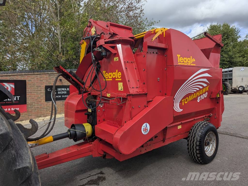 TEAGLE TOMAHAWK 8100 Futtermischwagen