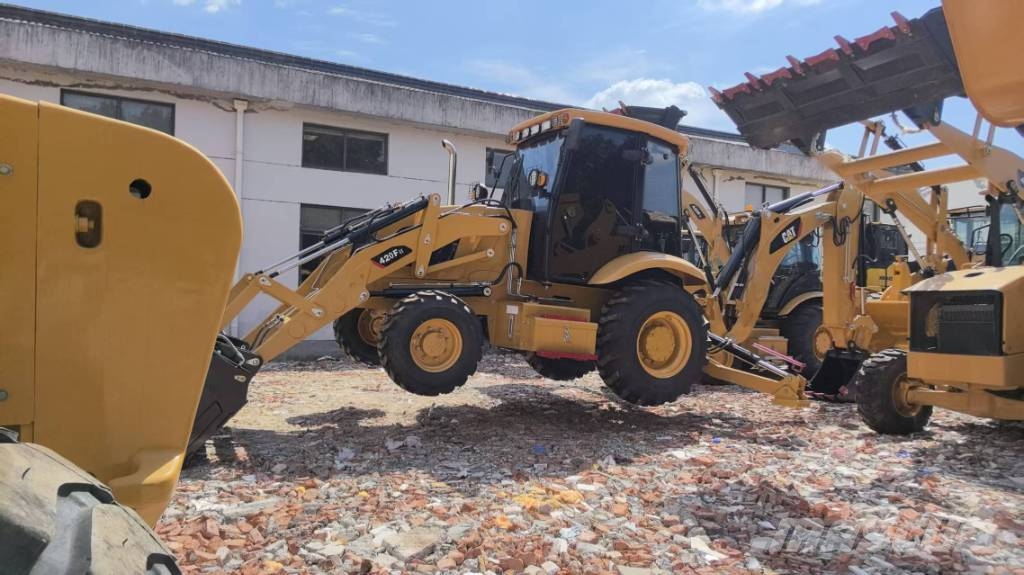 CAT 420 F Rovokopači