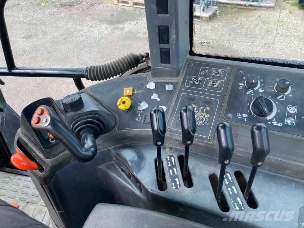 New Holland M 100 Turbo Traktori