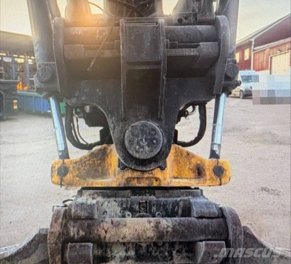 Hyundai HX 260 HW Inkl 3 skopor Bandgrävare