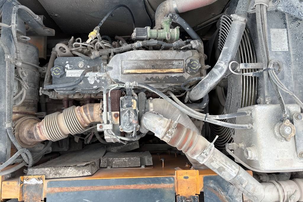 Hyundai HX 260 HW Inkl 3 skopor Bandgrävare