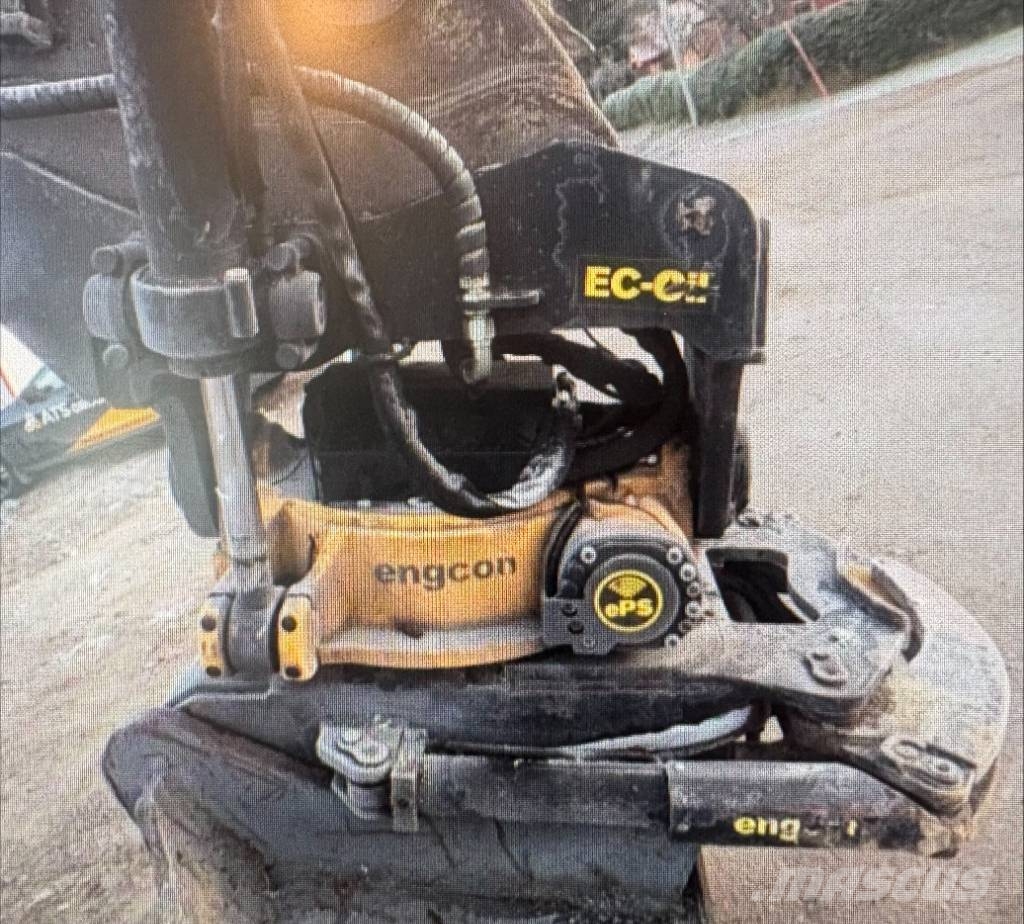 Hyundai HX 260 HW Inkl 3 skopor Bandgrävare