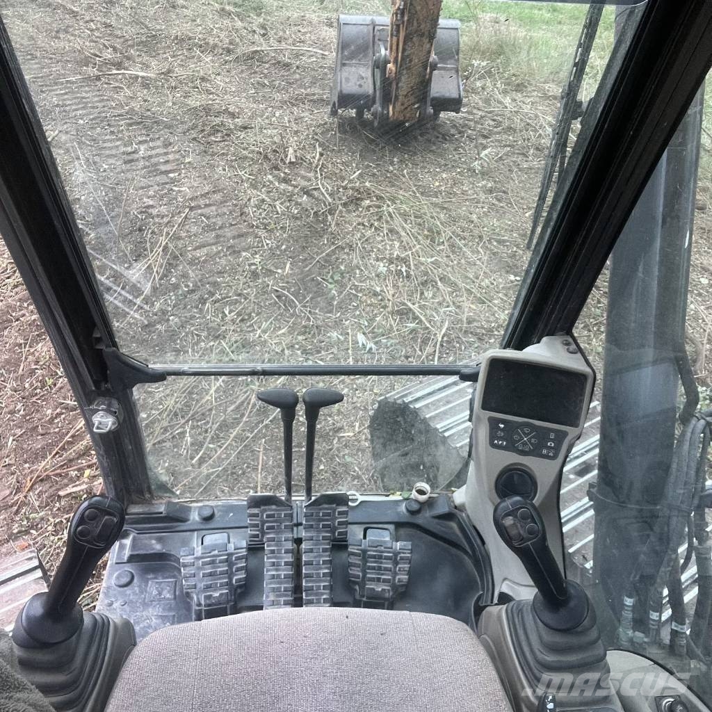 CASE CX 180 C Pelle sur chenilles