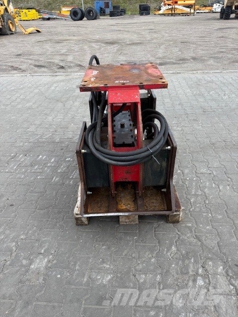 Socomec SPV 600 ZAGESZCZARKA USZKODZONA Soil compactors