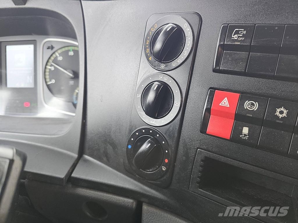 Mercedes-Benz ATEGO 1623 L Bakwagen Laadklep 16T Zijdeur Ondervo Kofferaufbau