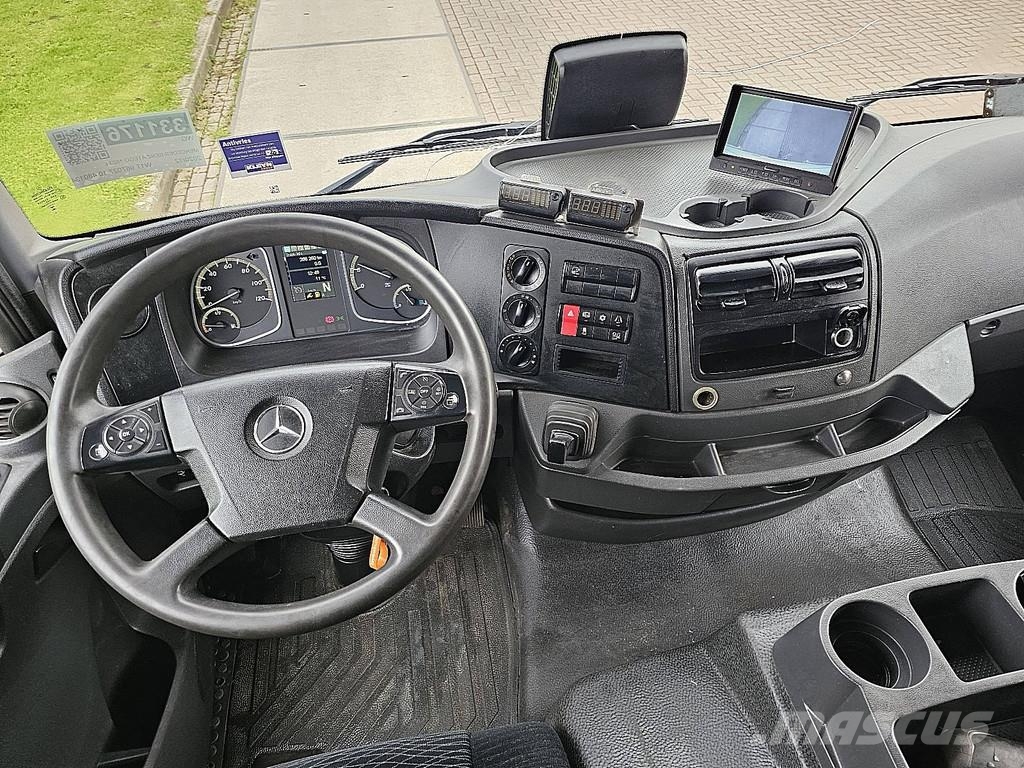 Mercedes-Benz ATEGO 1623 L Bakwagen Laadklep 16T Zijdeur Ondervo Kofferaufbau