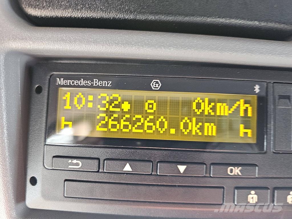 Mercedes-Benz ATEGO 1623 L Bakwagen Laadklep 16T Zijdeur Ondervo Kofferaufbau