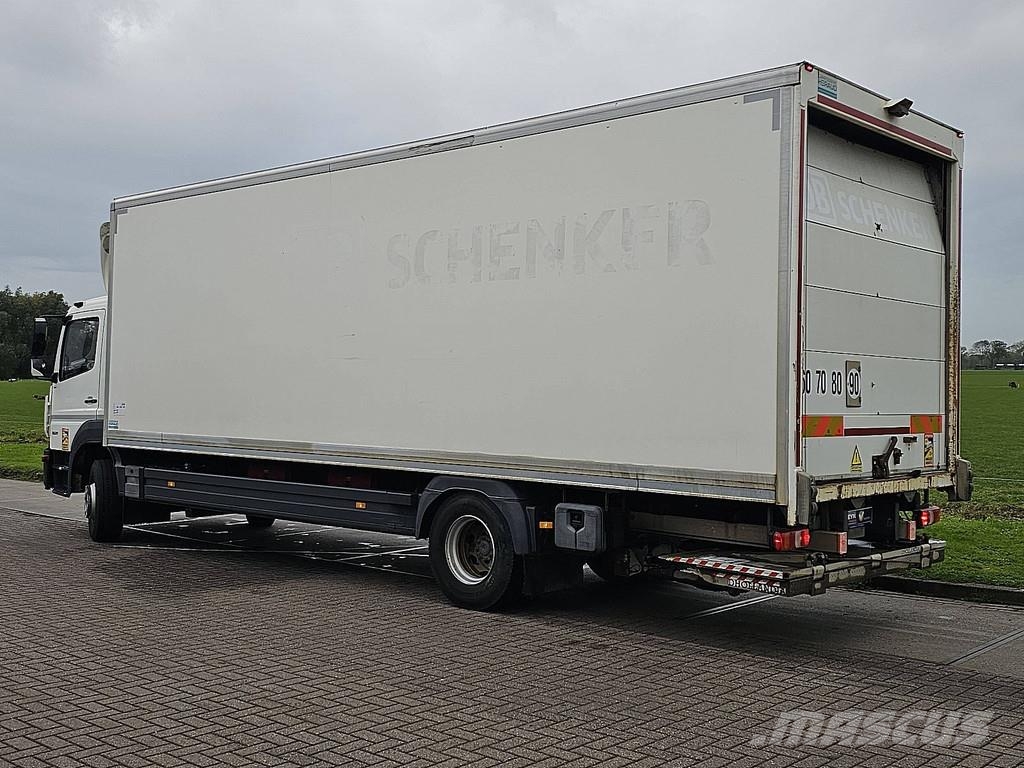 Mercedes-Benz ATEGO 1623 L Bakwagen Laadklep 16T Zijdeur Ondervo Kofferaufbau