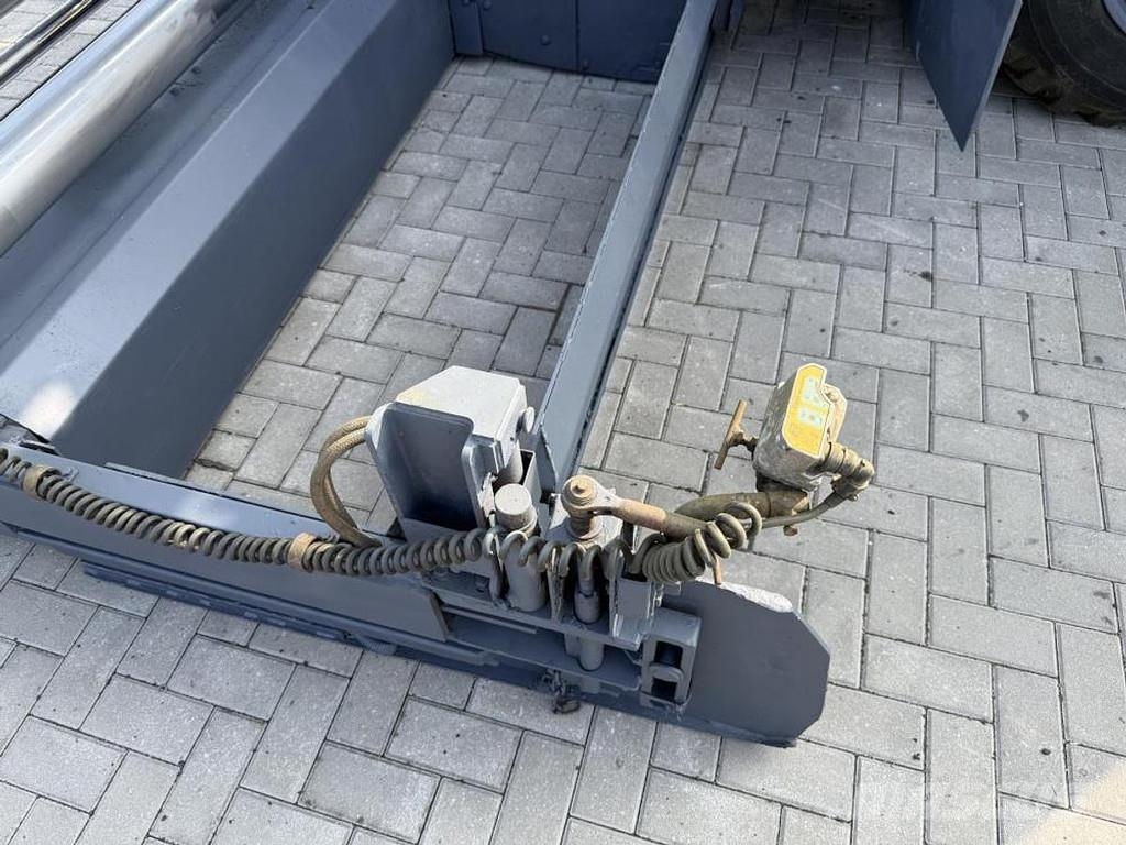 Sumitomo HA 60W-8 Strassenfertiger