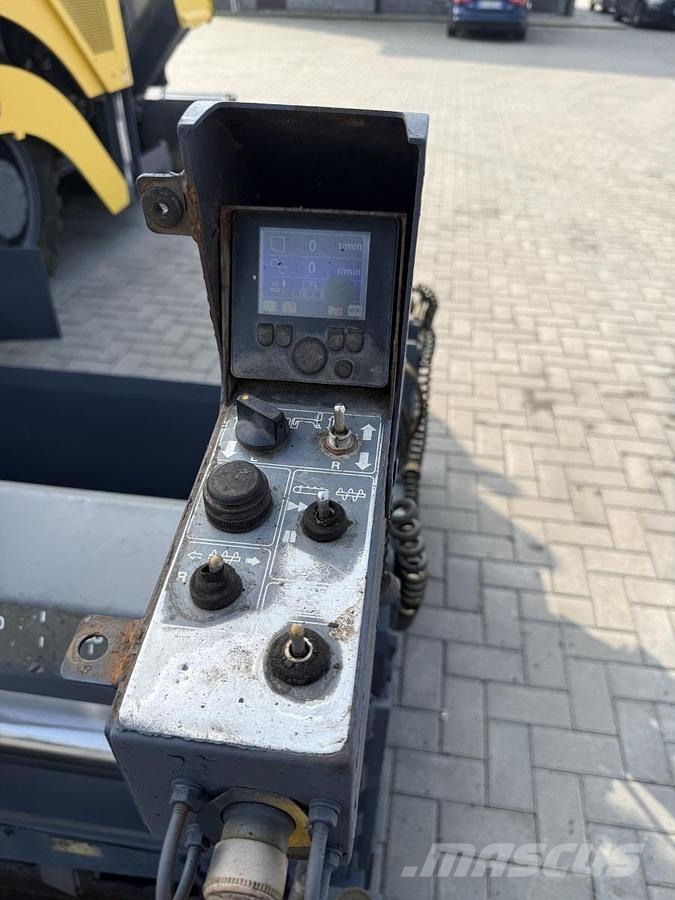 Sumitomo HA 60W-8 Strassenfertiger