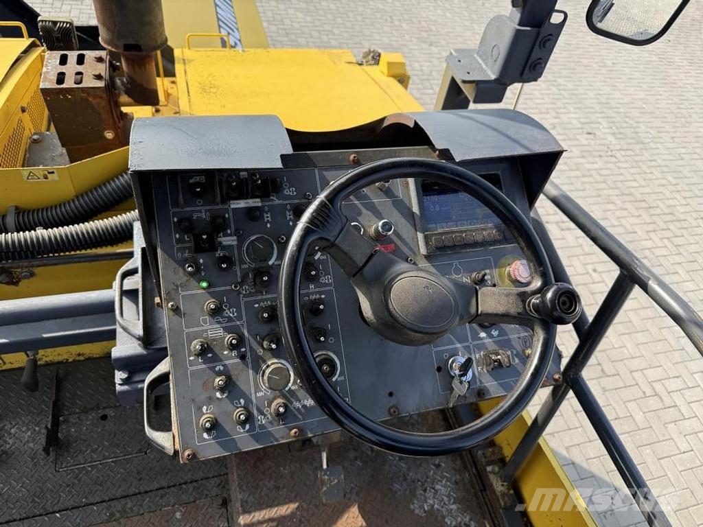 Sumitomo HA 60W-8 Strassenfertiger