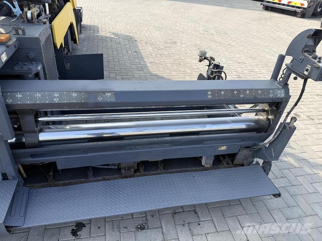 Sumitomo HA 60W-8 Strassenfertiger