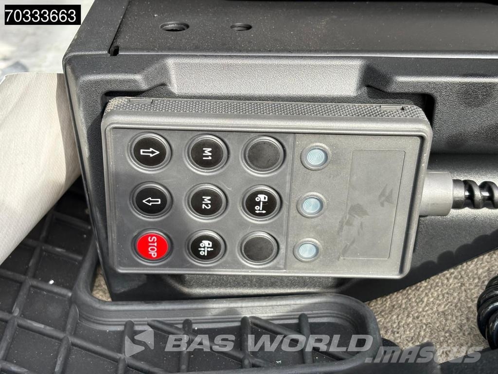 Iveco S-Way 500 4X2 NEW! Retarder 2x tanks Standklima AC Sattelzugmaschinen