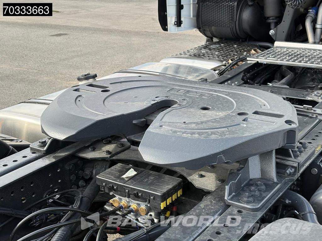 Iveco S-Way 500 4X2 NEW! Retarder 2x tanks Standklima AC Sattelzugmaschinen