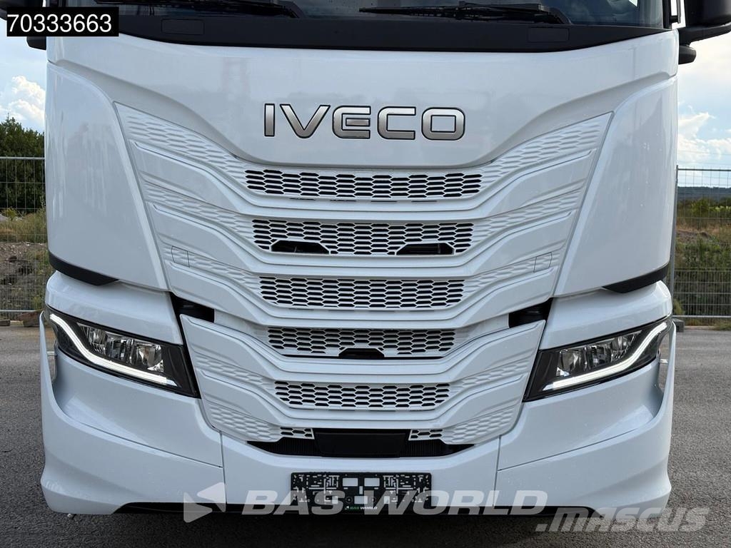 Iveco S-Way 500 4X2 NEW! Retarder 2x tanks Standklima AC Motrici e Trattori Stradali