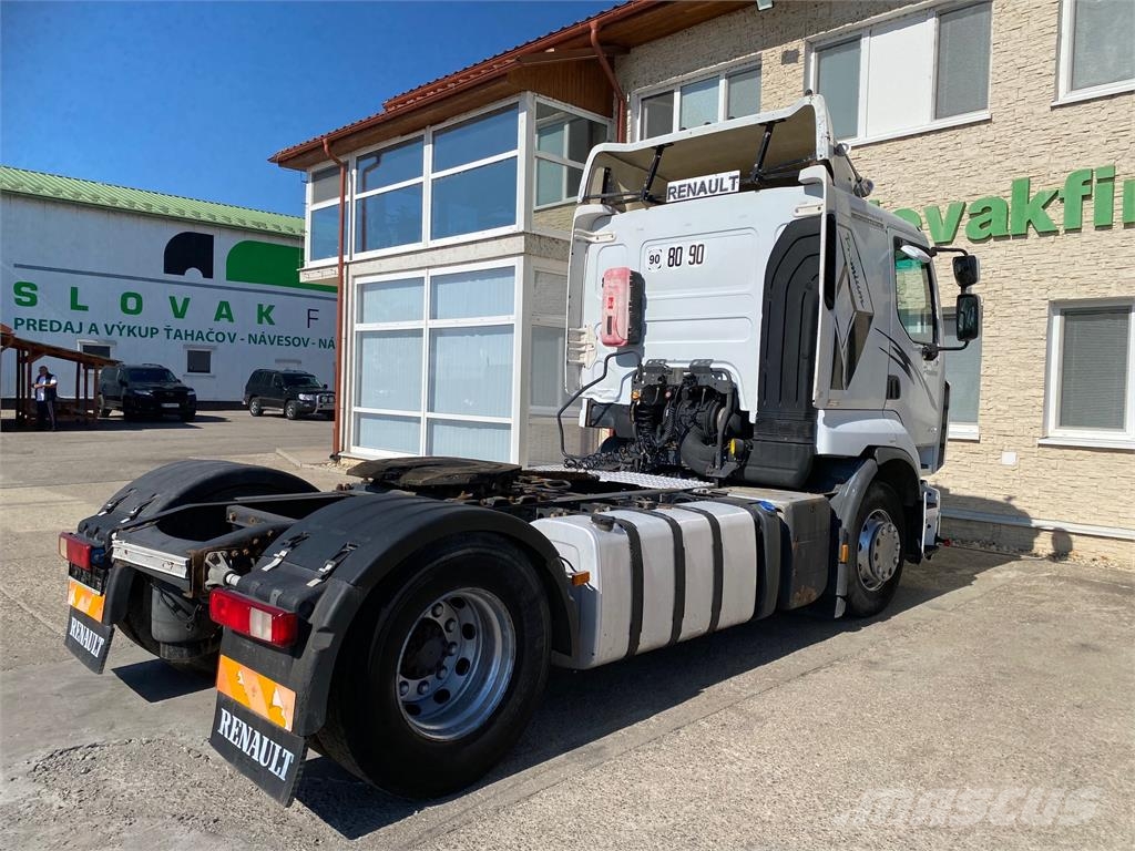 Renault Premium VIN 223 وحدات الجر