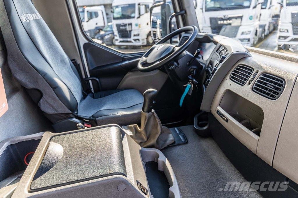 Renault PREMIUM 340 DXI // HAYON DHOLLANDIA Camiones caja cerrada