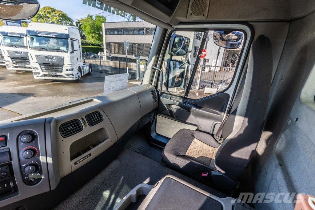 Renault PREMIUM 340 DXI // HAYON DHOLLANDIA Bakwagens met gesloten opbouw