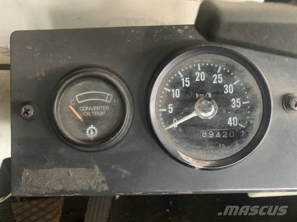 Nissan ET02A200 V-2211 EO Airport equipment