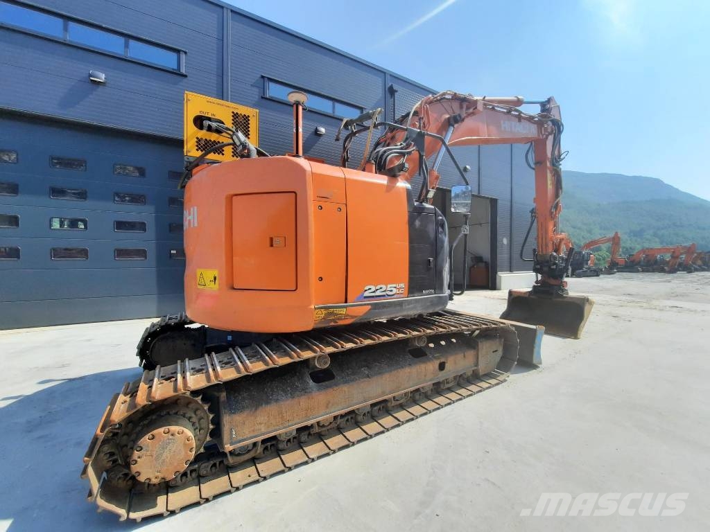 Hitachi ZX225USLC-6 Blade Crawler excavators