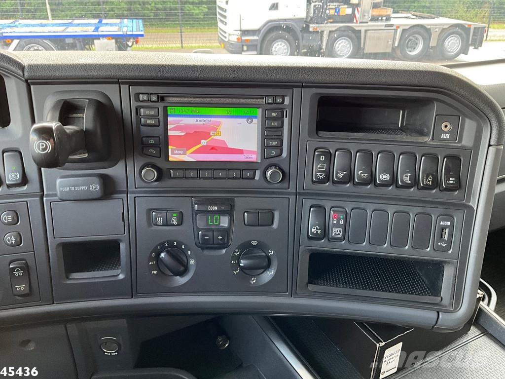 Scania R490 8x2 Euro 6 Retarder HMF 85 Tonmeter laadkraan Polovne dizalice za sve terene