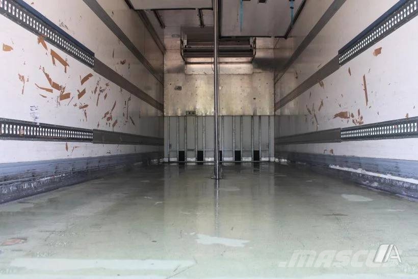 Mercedes-Benz Actros 2532---001 Kravas automašīnas - refrižeratori