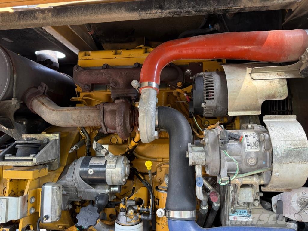 CAT M315D Minigraafmachines < 7t