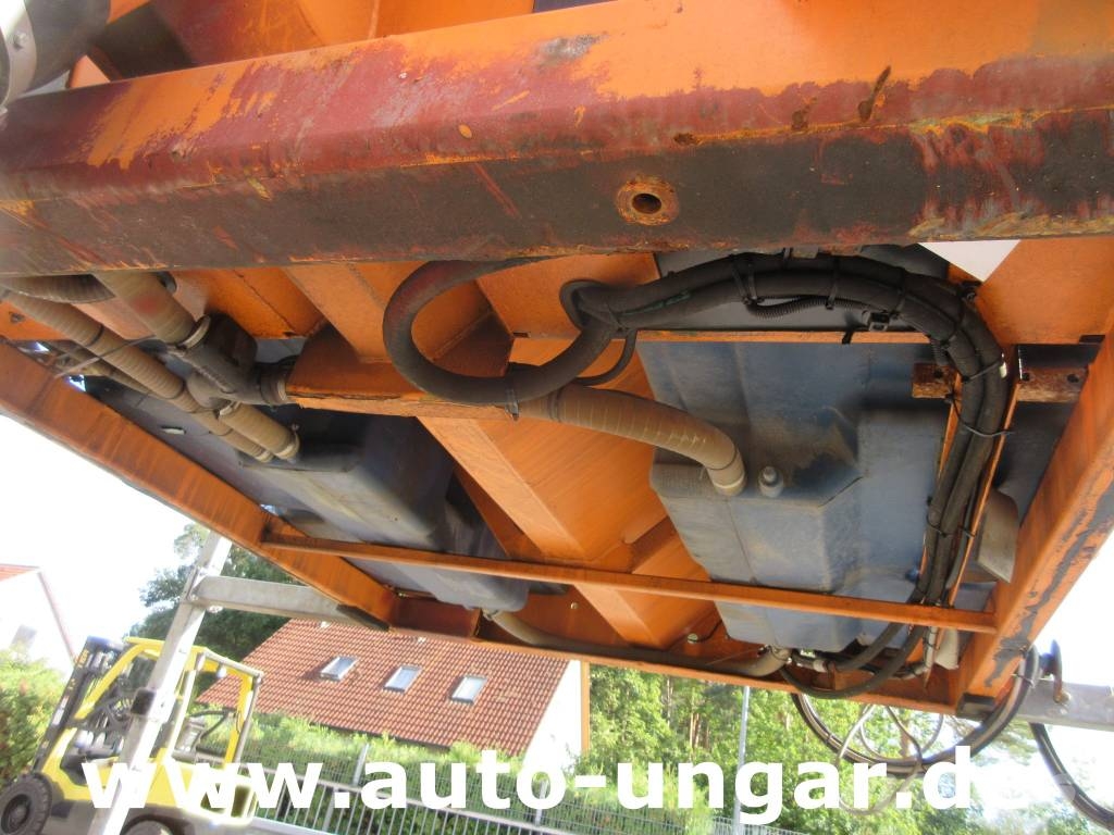 Schmidt Stratos S17 1.7m³ Salzstreuer + 880l Sole Unimog Zand- en zoutstrooimachines