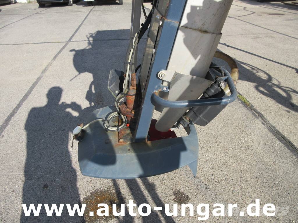Schmidt Stratos S17 1.7m³ Salzstreuer + 880l Sole Unimog Zand- en zoutstrooimachines