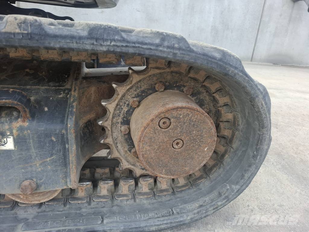 Yanmar VIO 33-6 ENGCON 3 x KAUHA Miniescavadeiras < 7t (Mini escavadeiras)