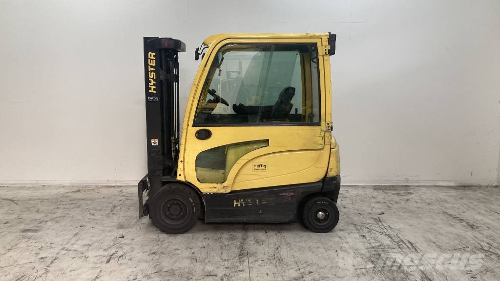 Hyster J 2.5 XN شاحنات ذات رافعات شوكية تعمل بالكهرباء