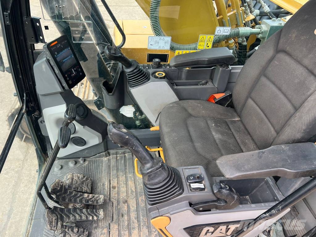 CAT 320 GC Escavadeiras de esteiras