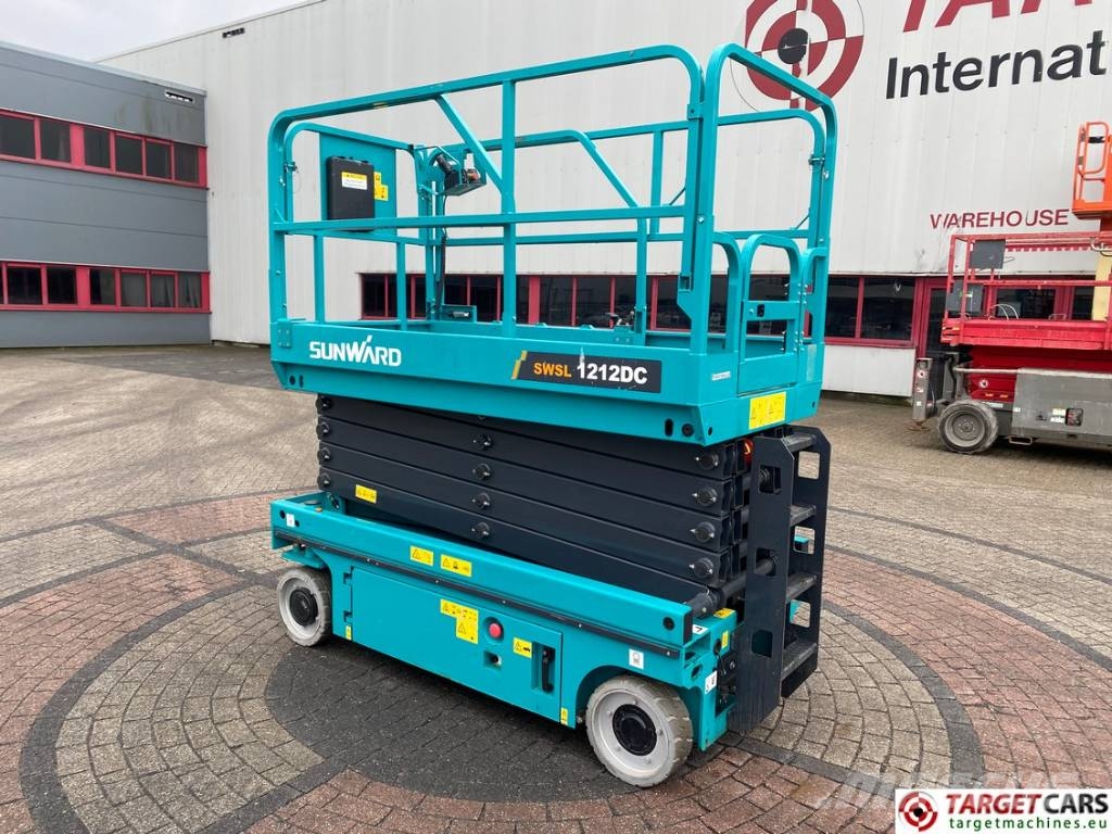 Sunward SWSL1212DC Electric 1212DC Scissor WorkLift 1200cm シザースリフト