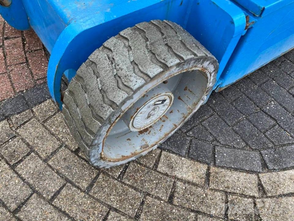 Genie Z 30/20 N RJ Iseliikuvad poomtõstukid
