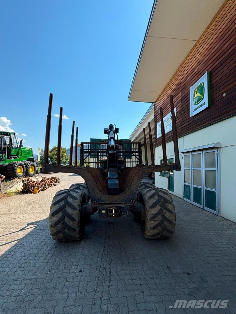 John Deere 1210E Naudoti miškovežiai (Forvarderiai)