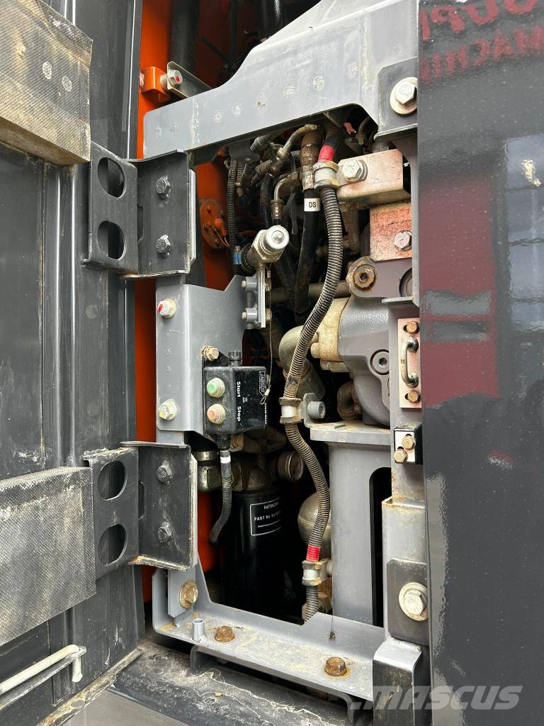 Hitachi ZX225USLC-7/ Pyörittäjä, Lämmitin, Rasvari, StageV 履带挖掘机