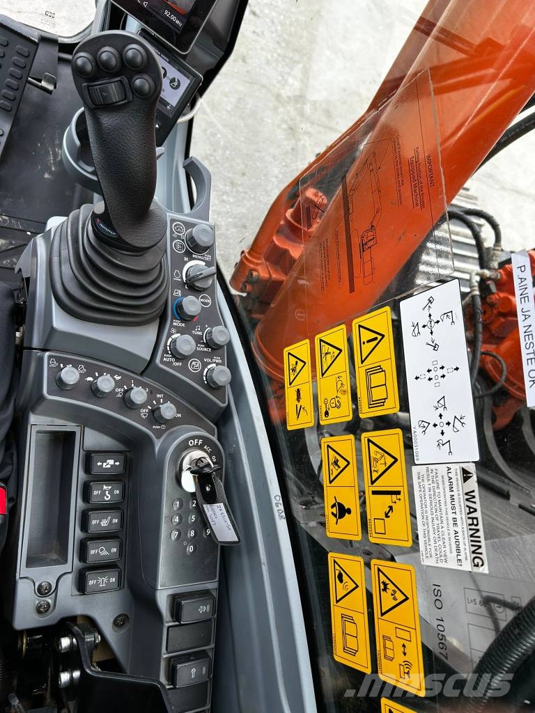 Hitachi ZX225USLC-7/ Pyörittäjä, Lämmitin, Rasvari, StageV 履带挖掘机