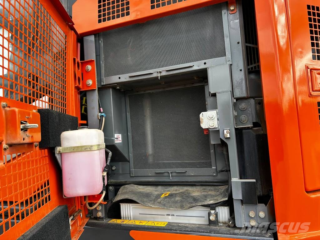 Hitachi ZX225USLC-7/ Pyörittäjä, Lämmitin, Rasvari, StageV 履带挖掘机