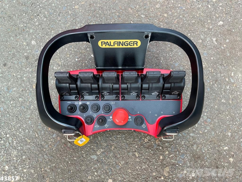 MAN F2000 6x6 Full Steel Manual Palfinger 68 Tonmeter Kraner til alt terræn