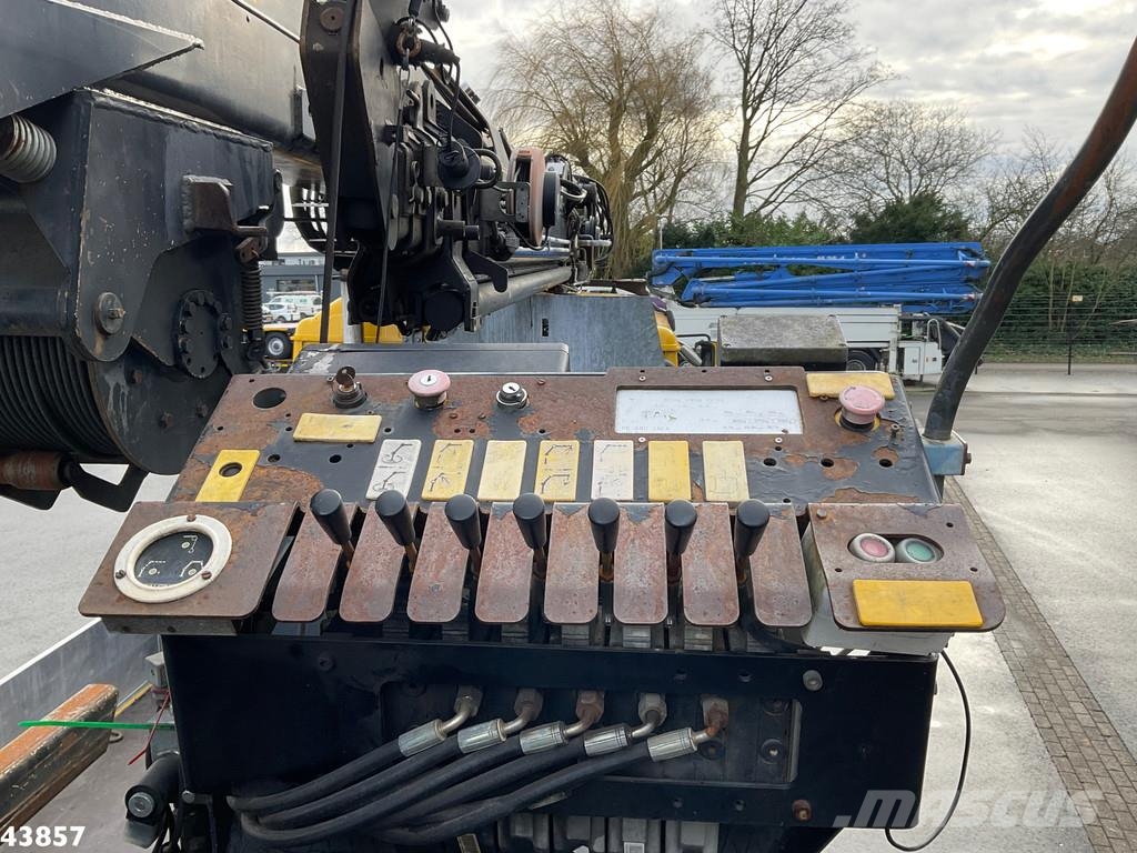 MAN F2000 6x6 Full Steel Manual Palfinger 68 Tonmeter Kraner til alt terræn