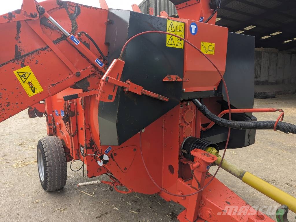 Kuhn Primor 3560 Измельчители тюков