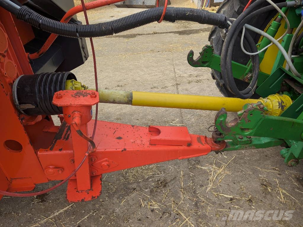 Kuhn Primor 3560 Измельчители тюков