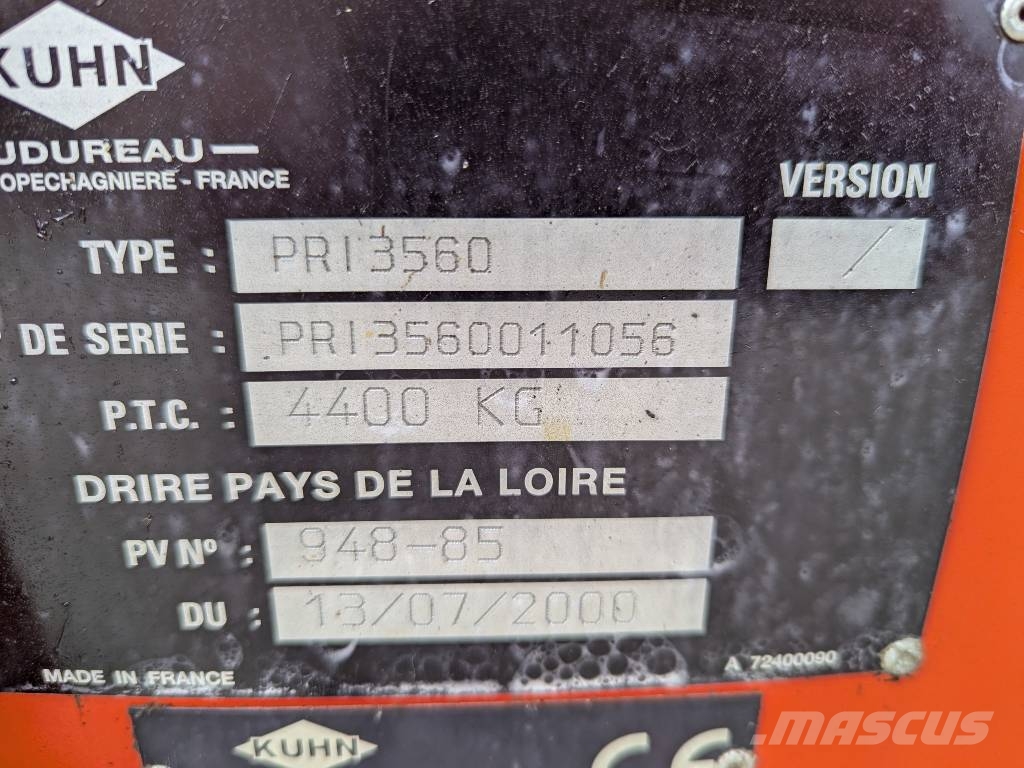 Kuhn Primor 3560 Измельчители тюков
