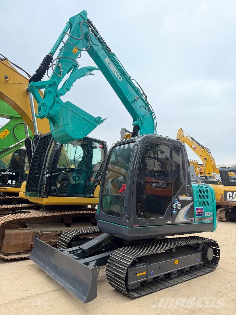 Kobelco SK 75 3000 units excavators in stock Midi bagri 7t – 12t